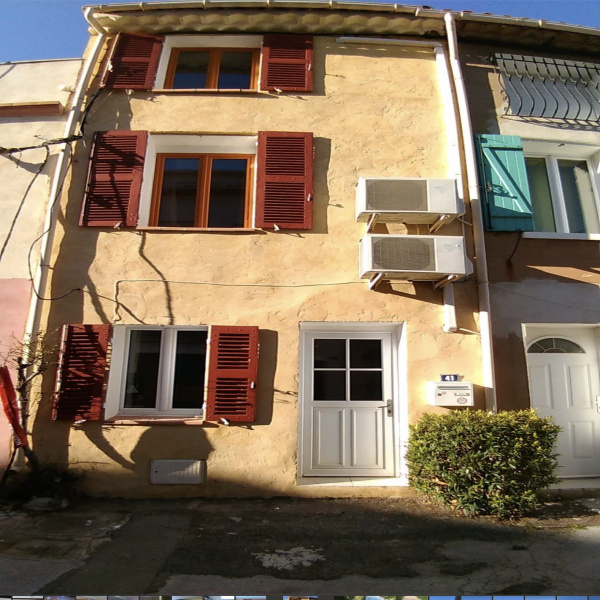 Offres de vente Maison de village Puget-Ville 83390