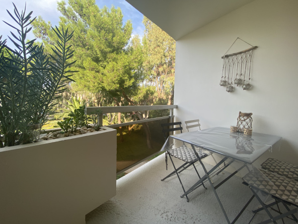 Offres de vente Appartement Bormes-les-Mimosas 83230