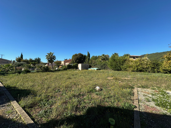 Offres de vente Terrain à batir Puget-Ville 83390